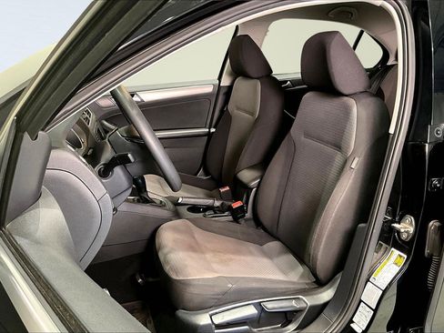 Used 2017 Volkswagen Jetta S image 20