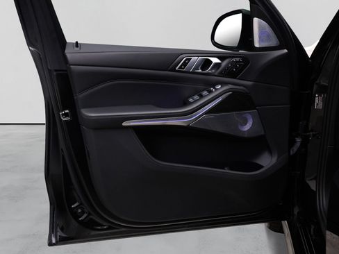 Used 2024 BMW ALPINA XB7 AWD/4WD image 42