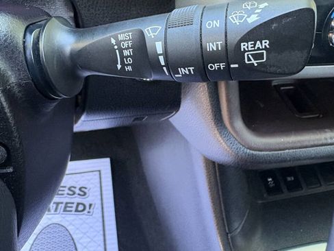Used 2016 Toyota Highlander XLE FWD image 23