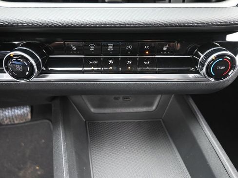 New 2026 Chevrolet Equinox LT w/ Safety and Technology Package FWD image 15