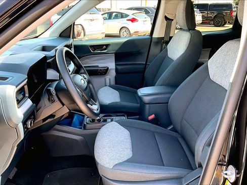 Used 2025 Ford Maverick XLT FWD image 15