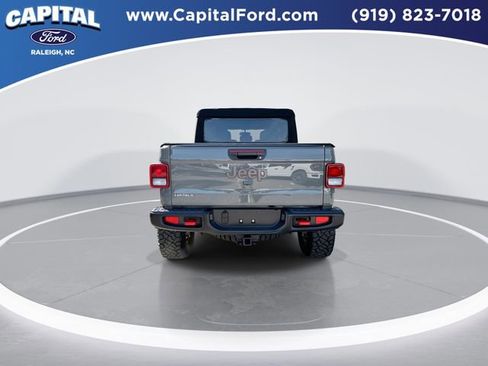 Used 2021 Jeep Gladiator Rubicon w/ Cold Weather Group image 7