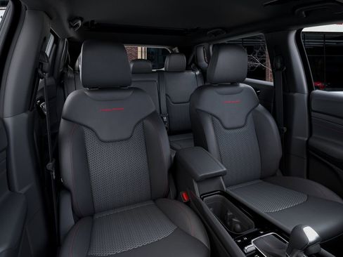 New 2026 Jeep Compass Trailhawk AWD/4WD image 16