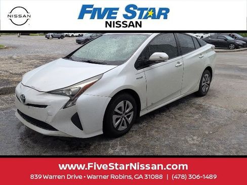 Used 2016 Toyota Prius Two FWD image 1