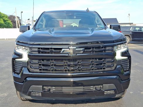 Used 2024 Chevrolet Silverado 1500 RST w/ Protection Package AWD/4WD image 2