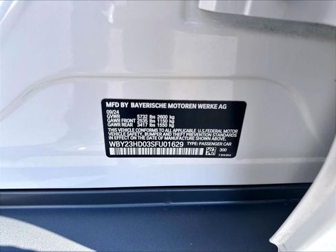 Used 2025 BMW i4 eDrive40 RWD image 21