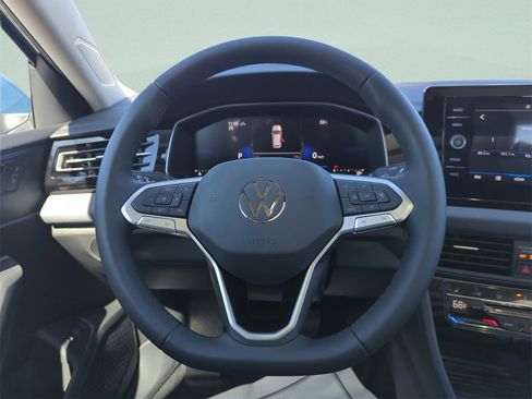 New 2026 Volkswagen Jetta SE image 21