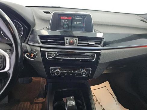 Used 2018 BMW X1 xDrive28i image 10