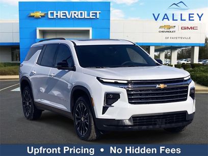 New 2026 Chevrolet Traverse LT w/ Sun and Wheel Package