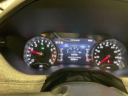 Used 2022 Jeep Compass Latitude image 11