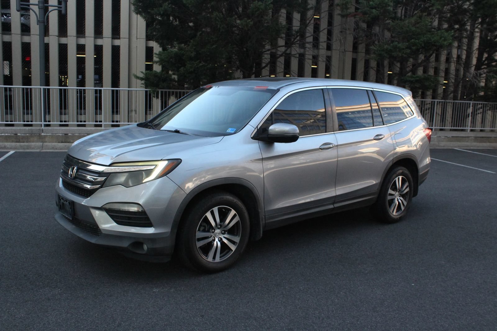 Used 2016 Honda Pilot EX-L image 12