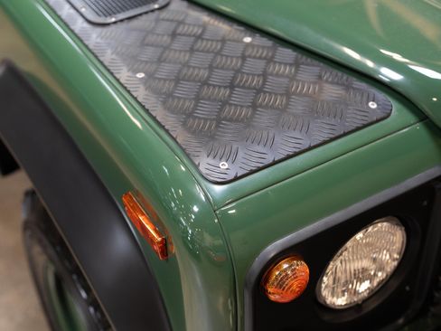 Used 1997 Land Rover Defender 90 image 22