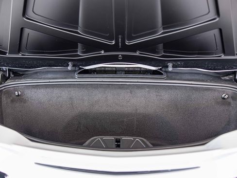 Used 2023 Chevrolet Corvette Stingray w/ Z51 Performance Package image 15