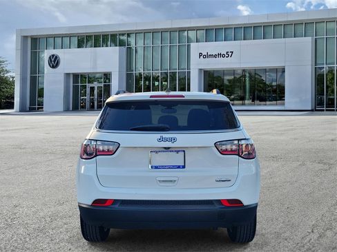 Used 2020 Jeep Compass Latitude image 5