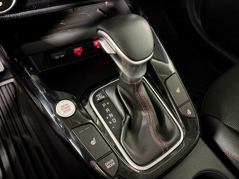 Used 2020 Kia Soul GT-Line Turbo FWD image 19