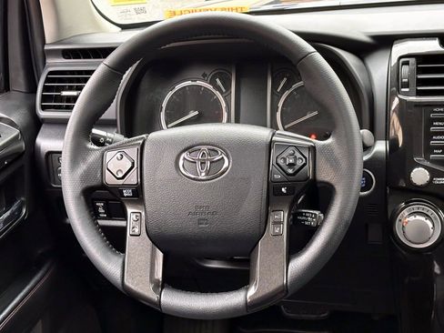 Used 2021 Toyota 4Runner Venture w/ Moonroof Package image 19