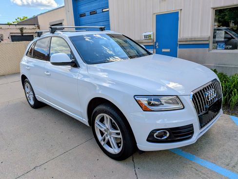 Used 2017 Audi Q5 2.0T Premium AWD/4WD image 12