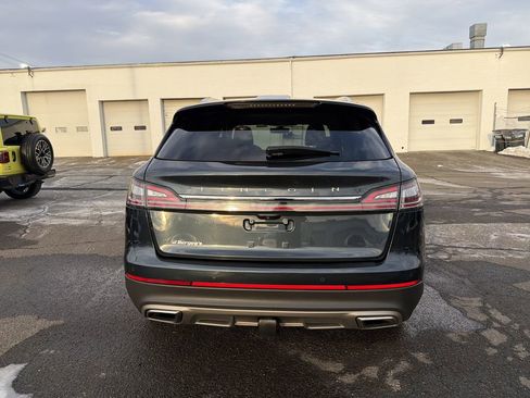 Certified 2022 Lincoln Nautilus Reserve w/ Equipment Group 202A image 4