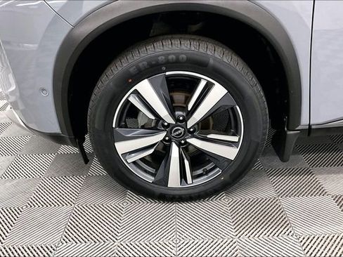 Used 2023 Nissan Rogue Platinum w/ Platinum Premium Package AWD/4WD image 10