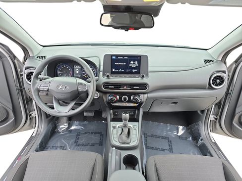 Used 2023 Hyundai Kona SEL w/ Cargo Package image 9