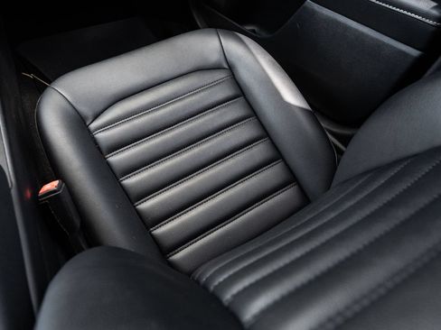 Used 2019 Ford Fusion SEL FWD image 31