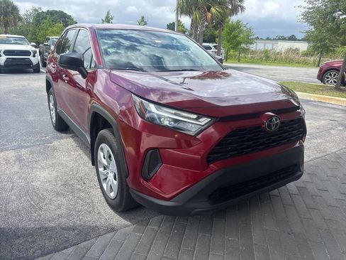 Used 2024 Toyota RAV4 LE FWD image 2