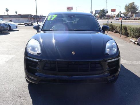 Used 2017 Porsche Macan GTS image 2