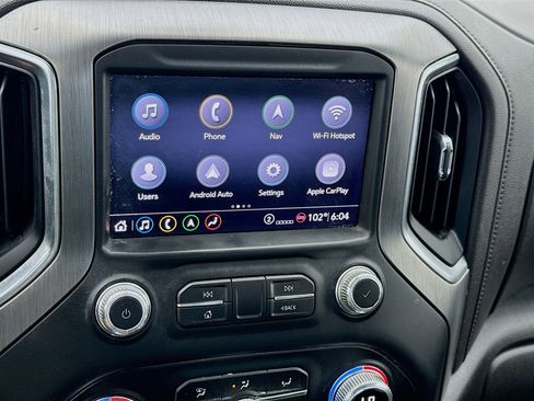 Used 2022 GMC Sierra 2500 Denali w/ Denali Ultimate Package image 11