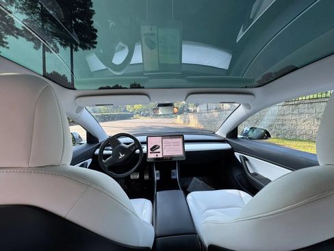 Used 2018 Tesla Model 3 Long Range AWD/4WD image 14