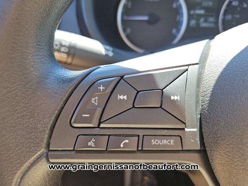 Used 2023 Nissan Kicks S FWD image 12