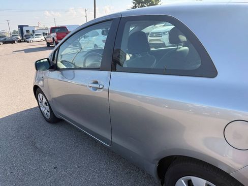 Used 2008 Toyota Yaris 2-Door Hatchback FWD image 20
