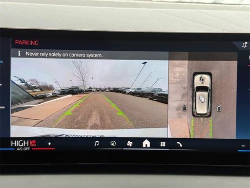 Used 2025 BMW X3 M50 w/ Premium Package image 18