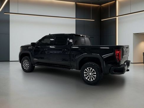 Used 2021 GMC Sierra 1500 AT4 w/ AT4 Premium Package AWD/4WD image 3