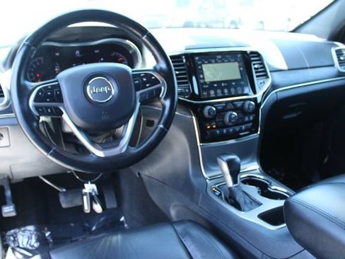 Used 2020 Jeep Grand Cherokee Limited RWD image 14