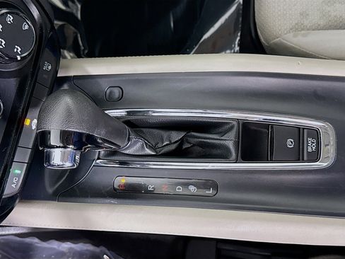 Used 2021 Honda HR-V LX image 20