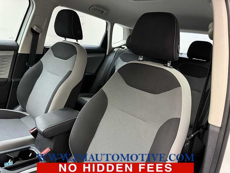 Used 2022 Volkswagen Taos S AWD/4WD image 13