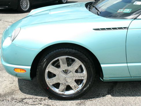 Used 2002 Ford Thunderbird RWD image 14