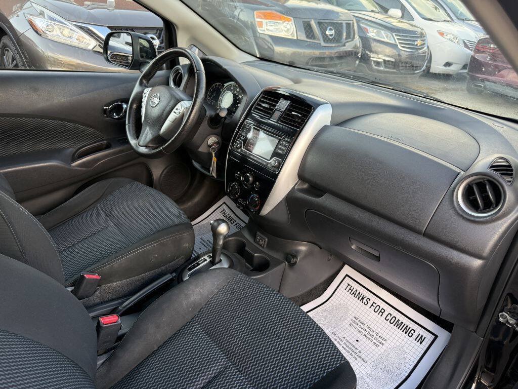 Used 2018 Nissan Versa Note SV FWD image 23