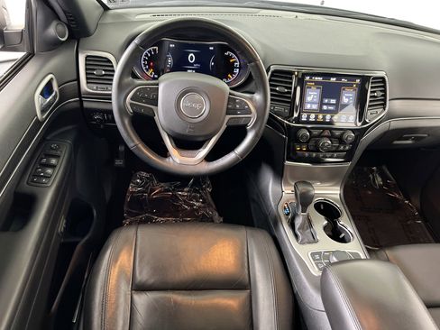 Used 2022 Jeep Grand Cherokee Limited image 22