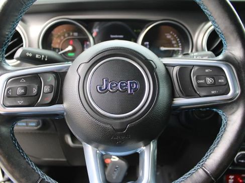 Used 2023 Jeep Wrangler Unlimited Rubicon 4xe w/ Steel Bumper Group AWD/4WD image 18