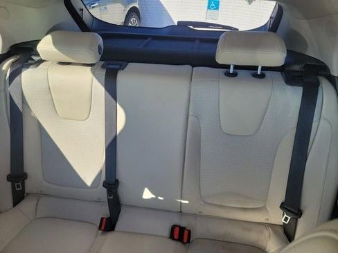 Used 2024 Buick Encore GX Preferred image 12