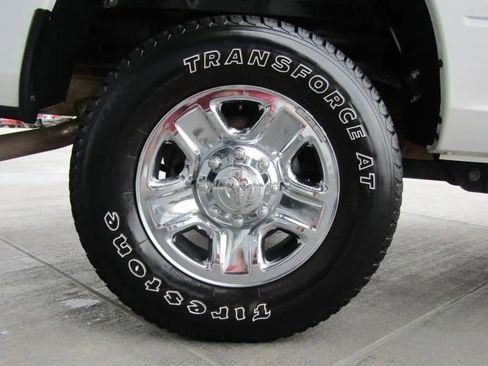 Used 2015 RAM 2500 SLT image 44