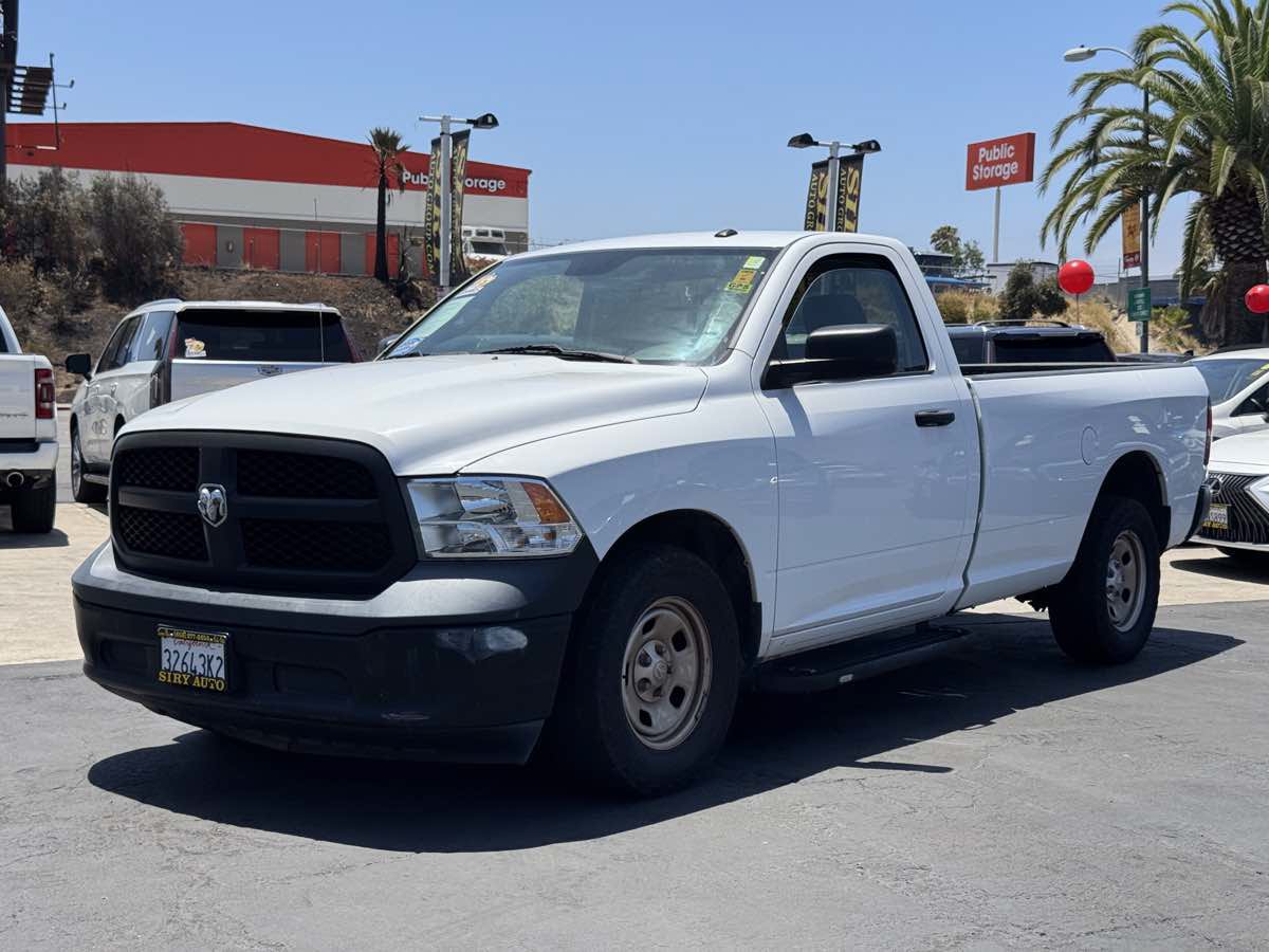 Used 2018 RAM 1500 Express RWD image 3