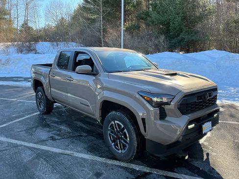 New 2026 Toyota Tacoma TRD Sport image 7