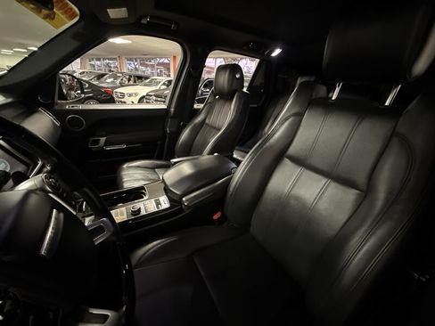 Used 2015 Land Rover Range Rover HSE AWD/4WD image 18