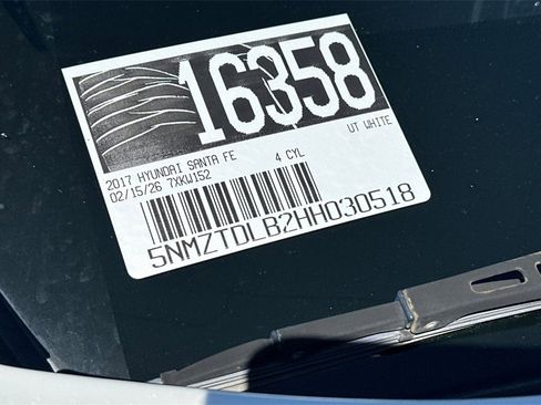 Used 2017 Hyundai Santa Fe Sport image 3