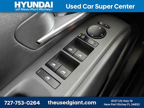 Used 2026 Hyundai Tucson Blue SE AWD/4WD image 30