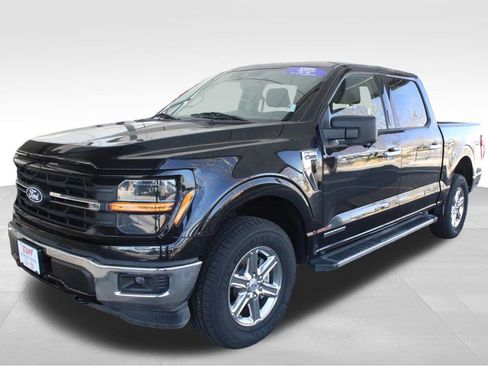 Used 2024 Ford F150 XLT w/ Mobile Office Package image 11
