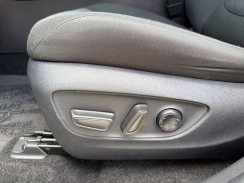 Used 2024 Toyota RAV4 AWD Hybrid image 10