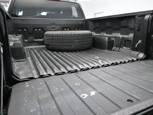 Used 2024 Chevrolet Colorado Trail Boss image 34